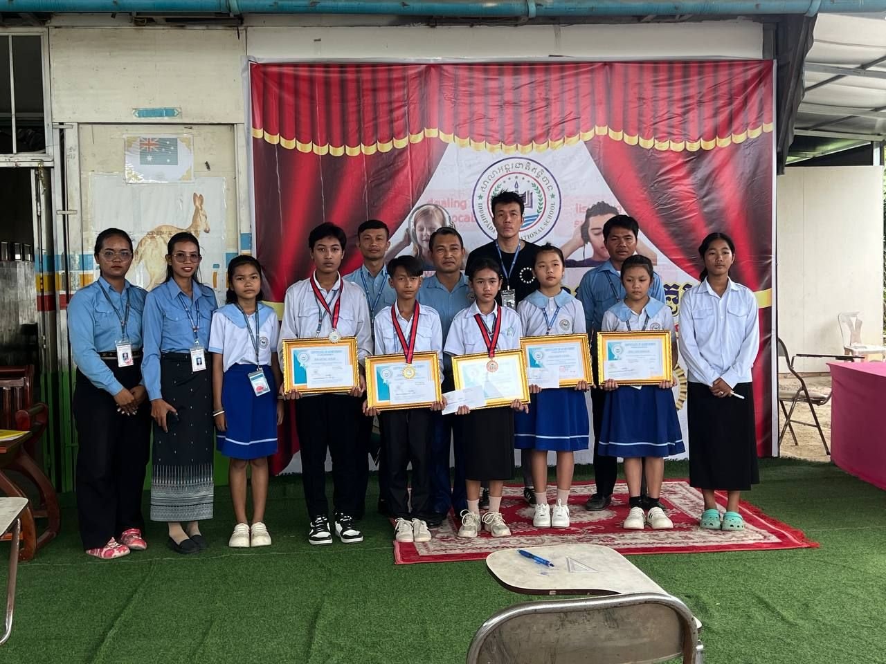 កិច្ចសម្ភាសបេក្ខជនប្រកួត