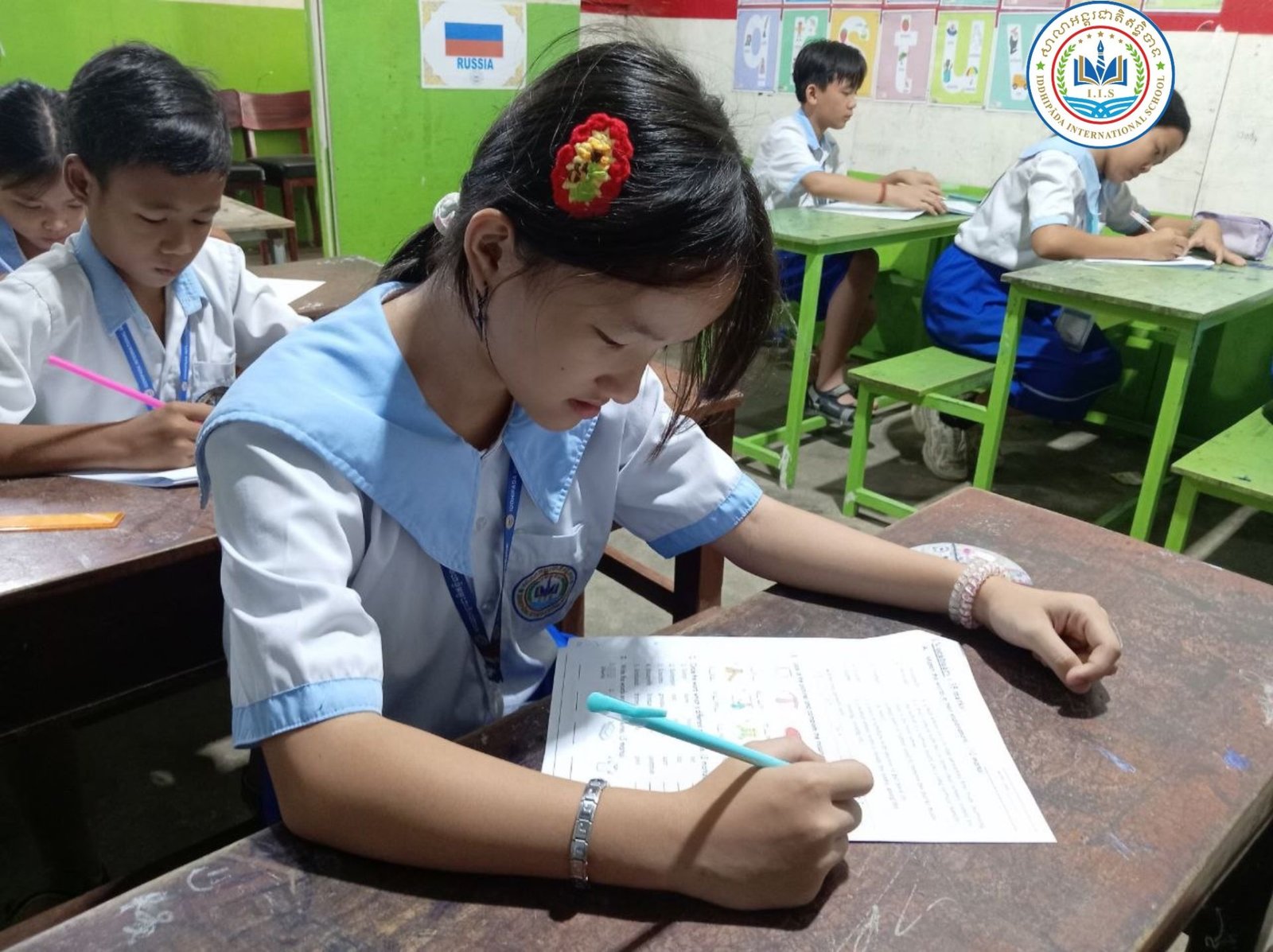 ប្រឡងពាក់កណ្តាលវគ្គសិក្សាទី៦