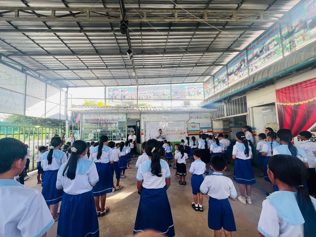 ការអប់រំណែនាំ និងផ្តល់ដំបូន្មានដល់សិស្សានុសិស្សមុនប្រឡងពាក់កណ្តាលវគ្គសិក្សា