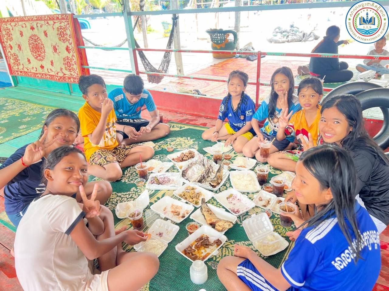 ដំណើរកម្សាន្តទៅកាន់សួនទឹក